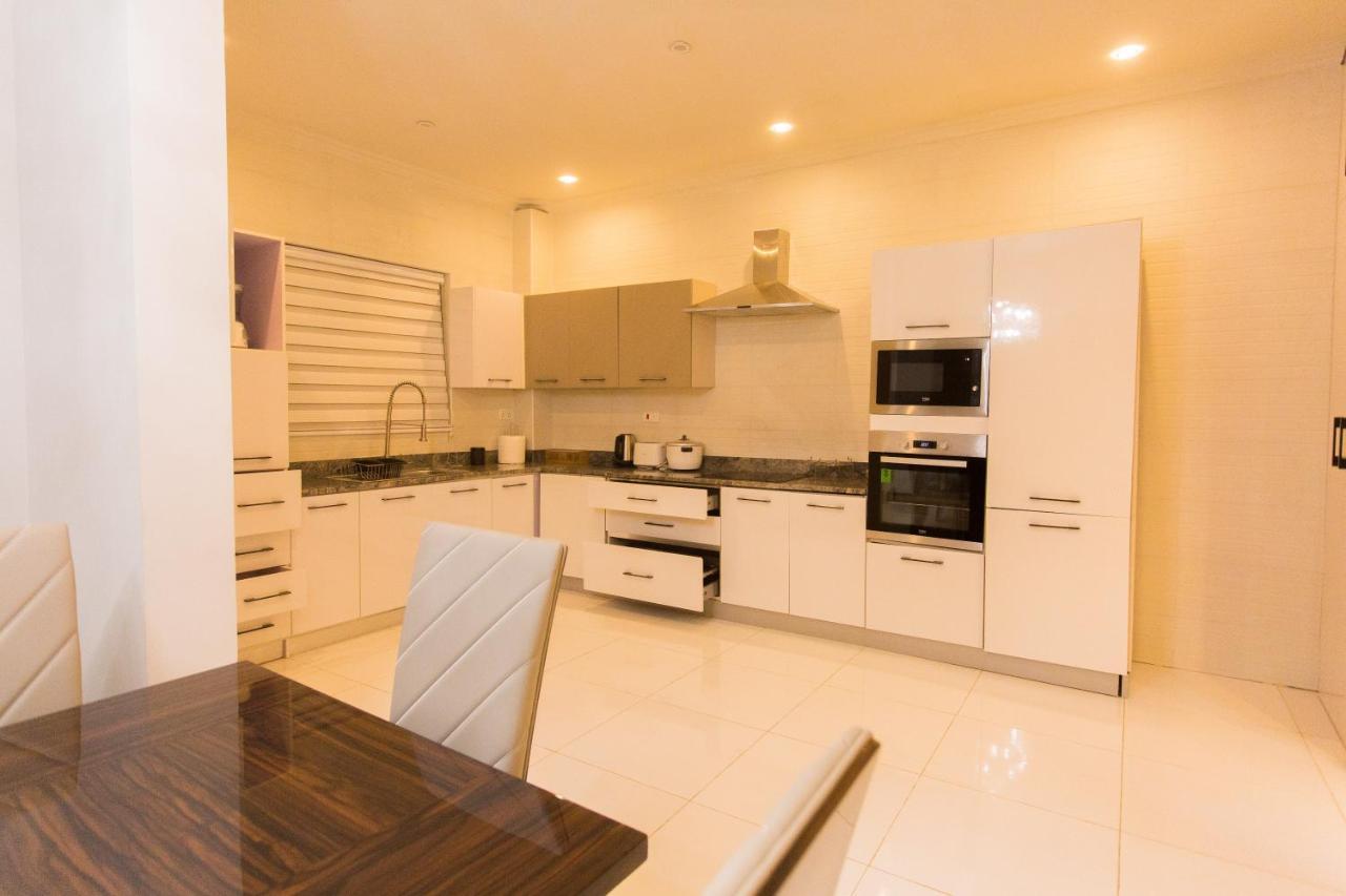 Kumasi Luxury Apartments @ The Fairview Bagian luar foto