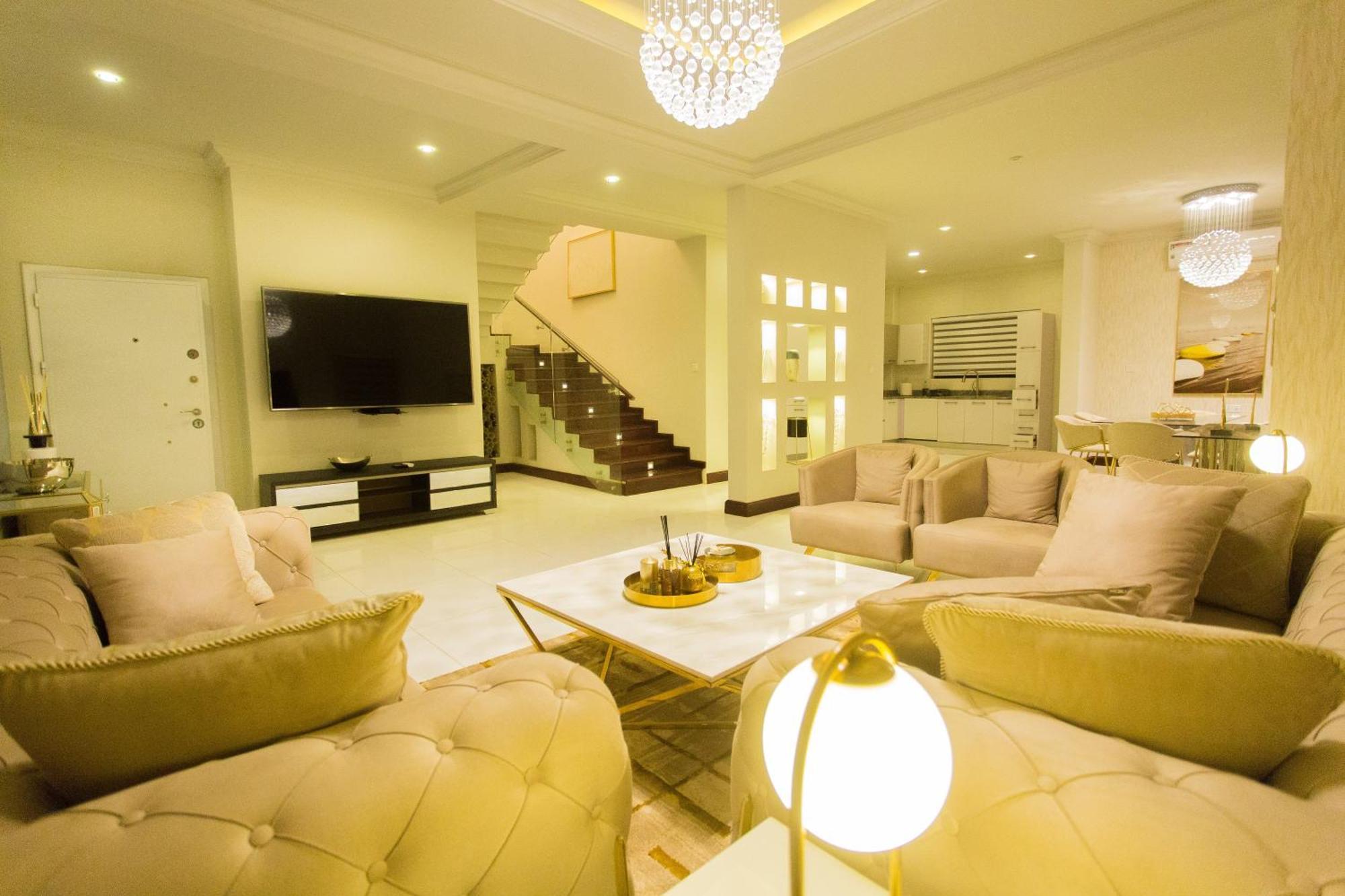 Kumasi Luxury Apartments @ The Fairview Bagian luar foto