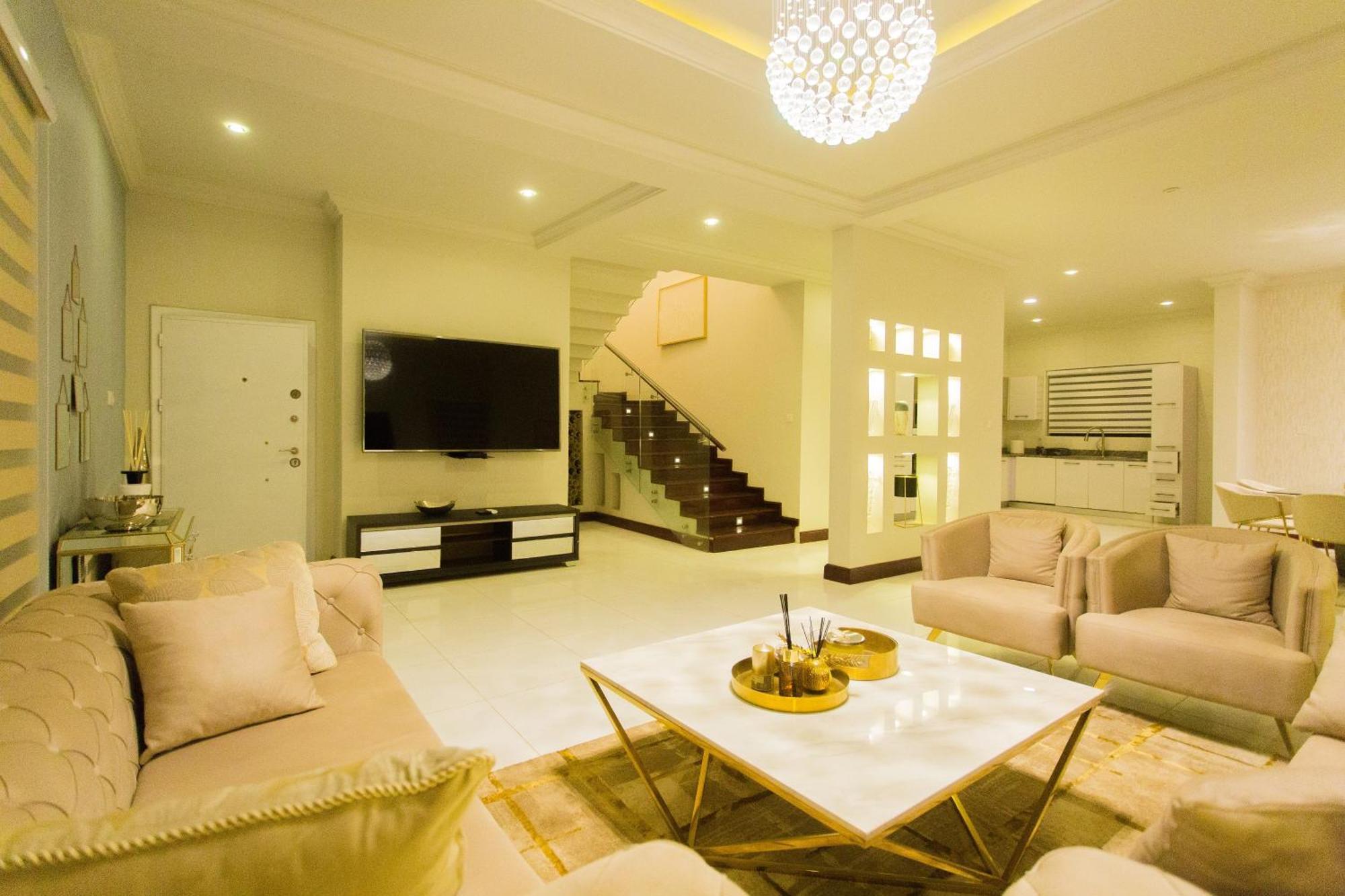 Kumasi Luxury Apartments @ The Fairview Bagian luar foto