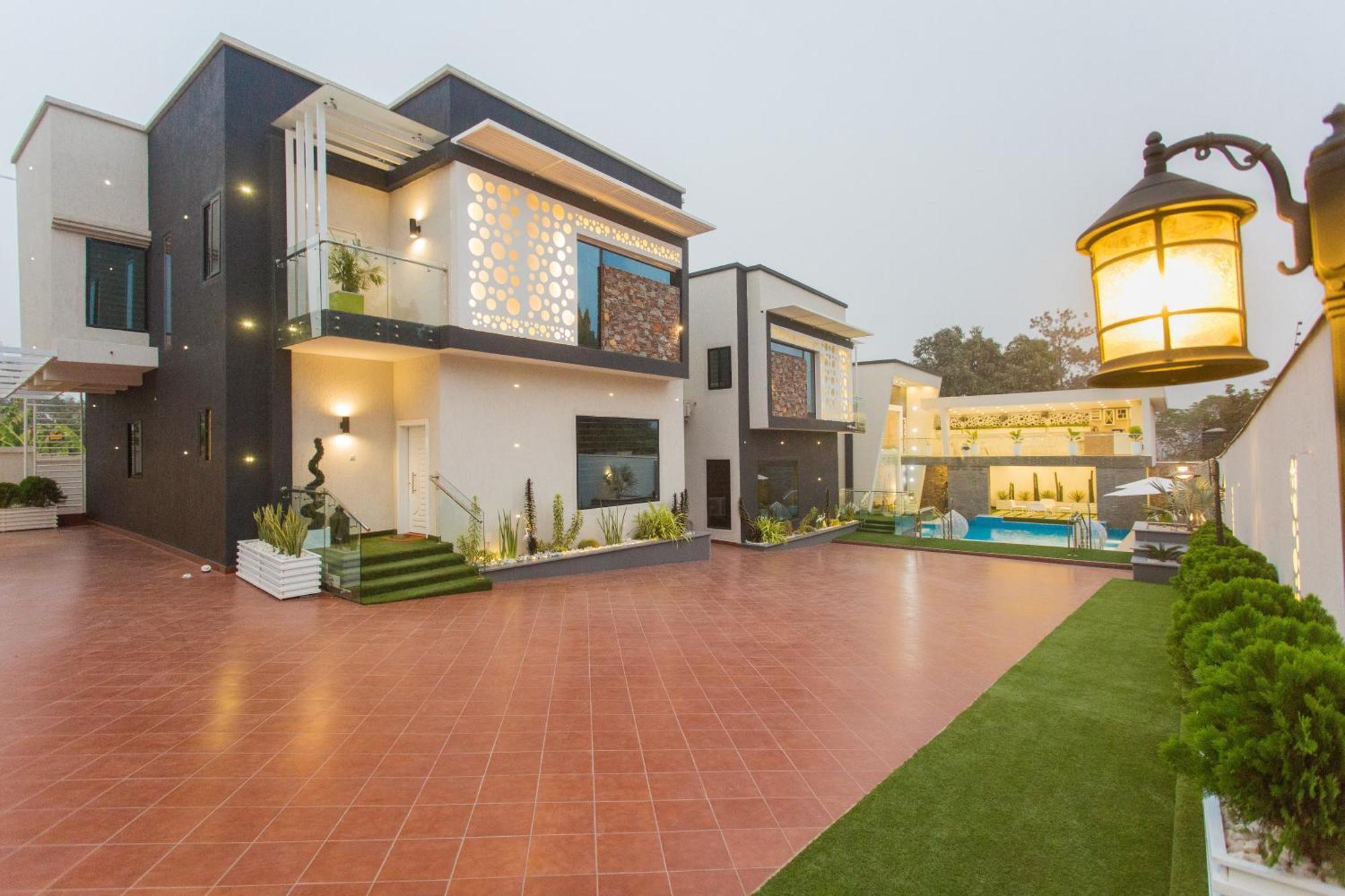Kumasi Luxury Apartments @ The Fairview Bagian luar foto
